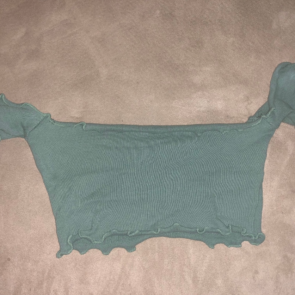 Off the Shoulder Crop Top